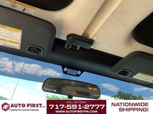 Used 2016 Jeep Wrangler Sport w/ Quick Order Package 24S AWD/4WD image 17