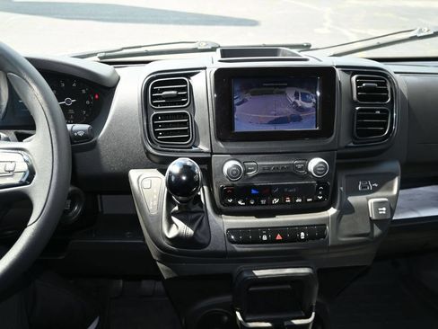 Used 2026 RAM ProMaster 2500 w/ Convenience Group FWD image 31
