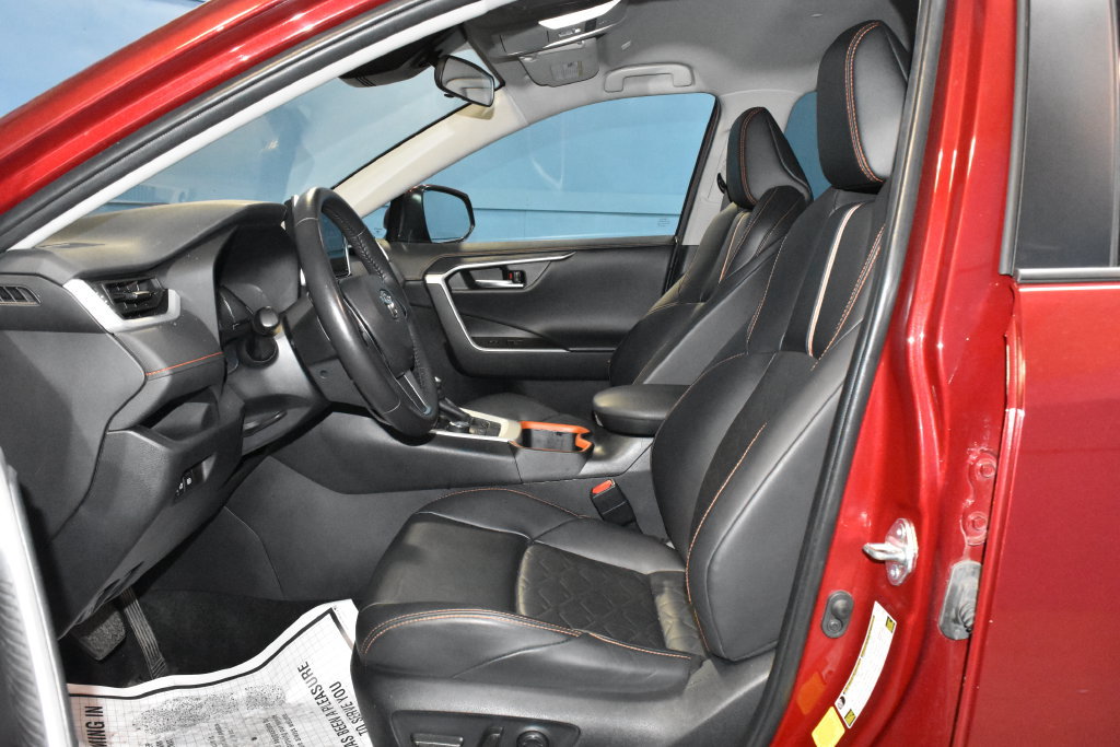 Used 2024 Toyota RAV4 Adventure AWD/4WD image 6