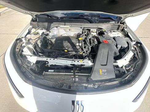 Certified 2024 Buick Envista Avenir FWD image 31
