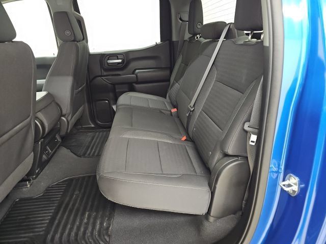 Used 2022 Chevrolet Silverado 1500 Custom AWD/4WD image 3