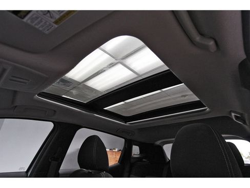 Used 2026 Nissan Kicks SV w/ SV Premium Package FWD image 29