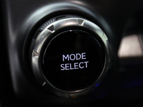 Used 2024 Lexus LX 600 4WD w/ Luxury Package image 37