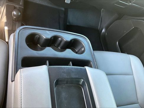 Used 2019 Chevrolet Silverado 2500 W/T w/ WT Convenience Package AWD/4WD image 15