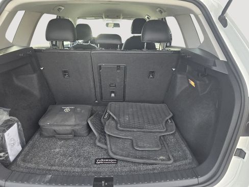 Used 2022 Volkswagen Taos SE image 19