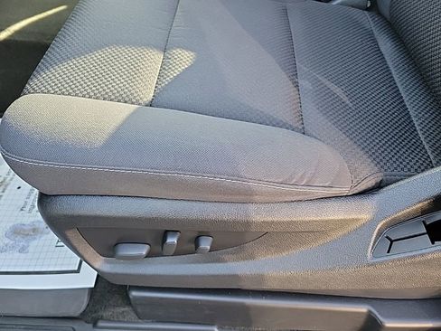 Used 2017 Chevrolet Silverado 2500 LT w/ LT Convenience Package image 8