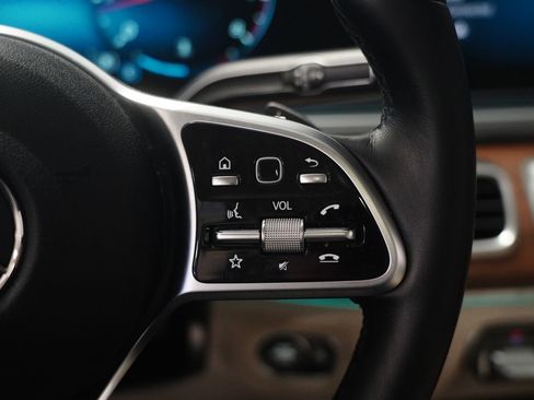 Used 2023 Mercedes-Benz GLE 350 4MATIC image 19