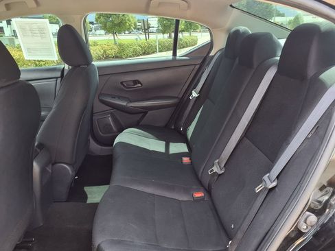 Used 2024 Nissan Sentra S FWD image 15