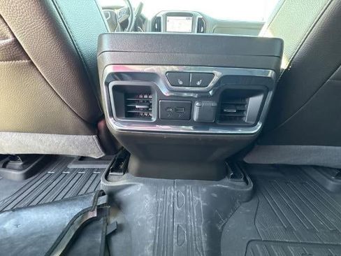 Used 2023 GMC Sierra 3500 Denali w/ Denali Ultimate Package image 22
