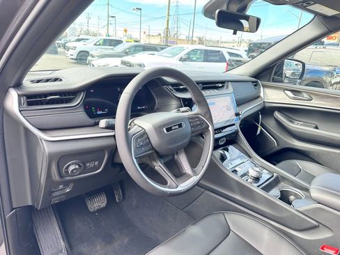 New 2026 Jeep Grand Cherokee L Limited w/ Limited Altitude Package image 12