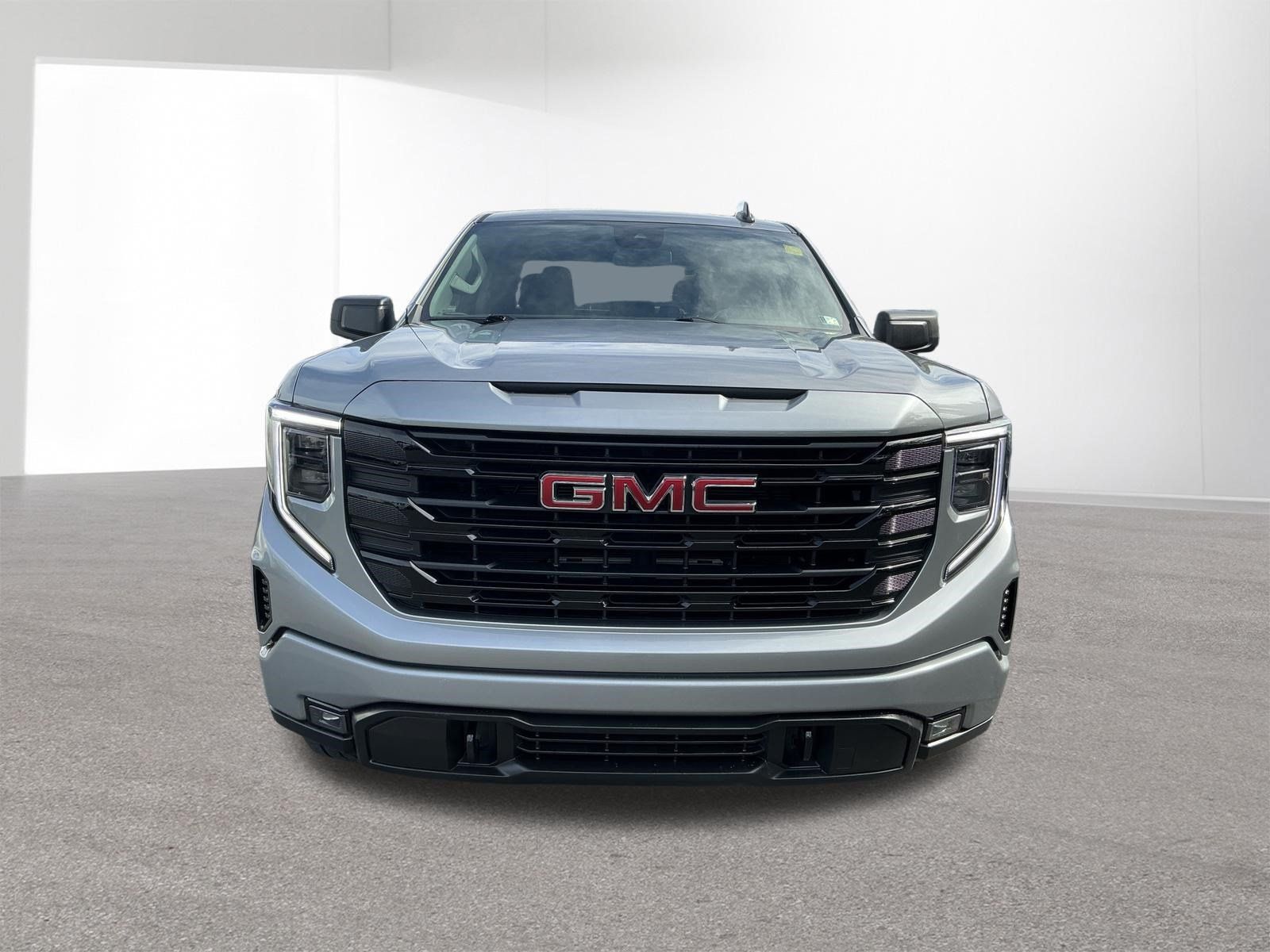 Used 2024 GMC Sierra 1500 Elevation AWD/4WD image 8