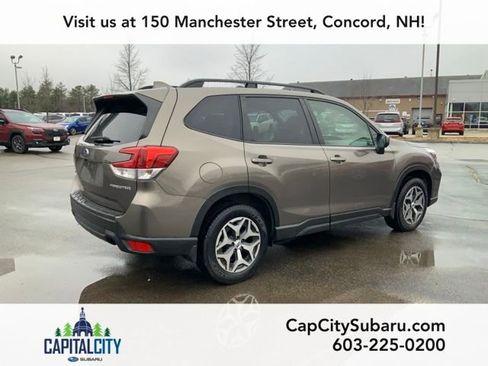 Used 2019 Subaru Forester Premium w/ All-Weather Package image 6