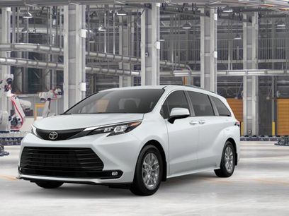 New 2026 Toyota Sienna XLE