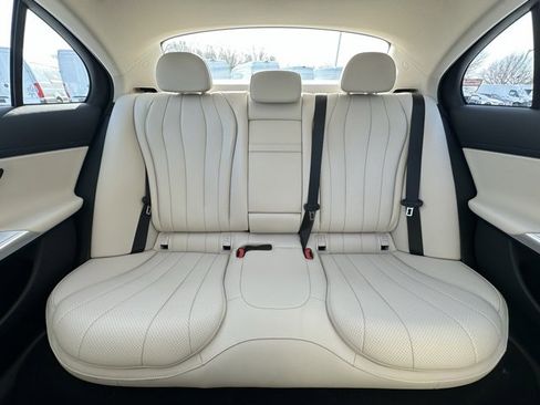 Certified 2024 Mercedes-Benz E 350 4MATIC Sedan image 17