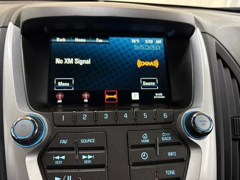 Used 2017 Chevrolet Equinox LT FWD image 36