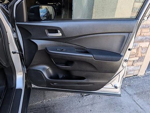 Used 2016 Honda CR-V LX image 30
