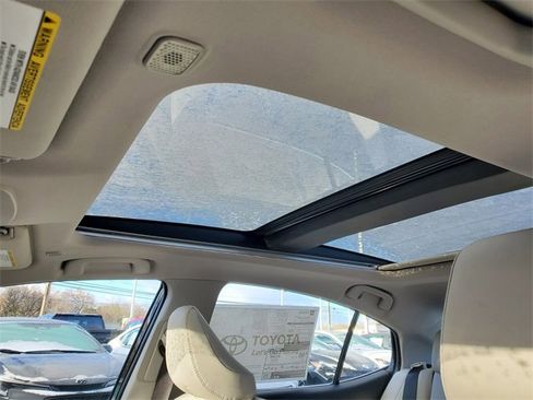 New 2026 Toyota Camry XLE image 34