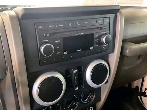 Used 2010 Jeep Wrangler Unlimited Sahara w/ Mopar Chrome Edition Group AWD/4WD image 14