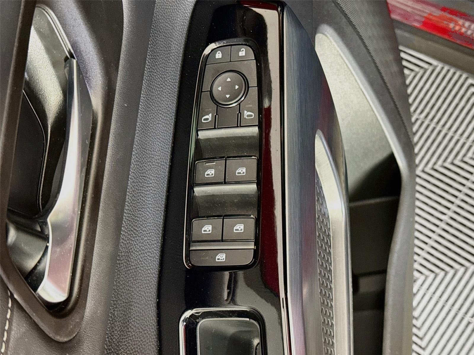 Used 2024 Nissan Pathfinder SL w/ SL Premium Package FWD image 20