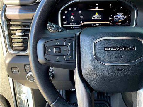Used 2024 GMC Sierra 3500 Denali Ultimate AWD/4WD image 19