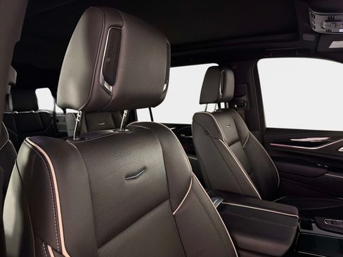 Used 2024 Cadillac Escalade ESV Sport w/ Touring Package AWD/4WD image 26