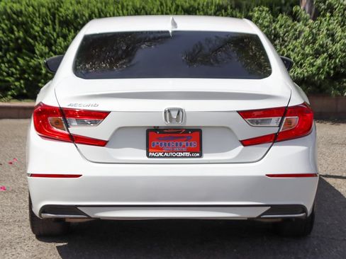 Used 2020 Honda Accord EX image 7