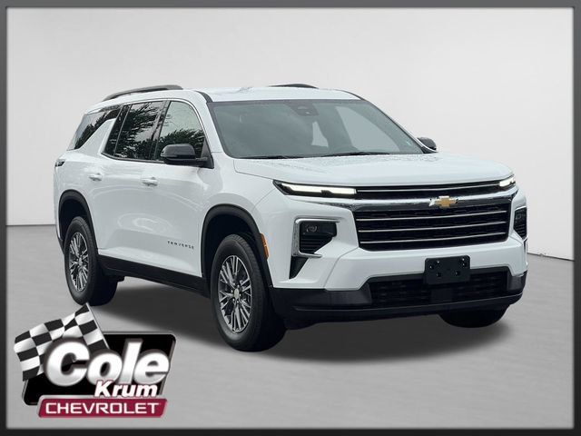 Used 2026 Chevrolet Traverse LT AWD/4WD image 1