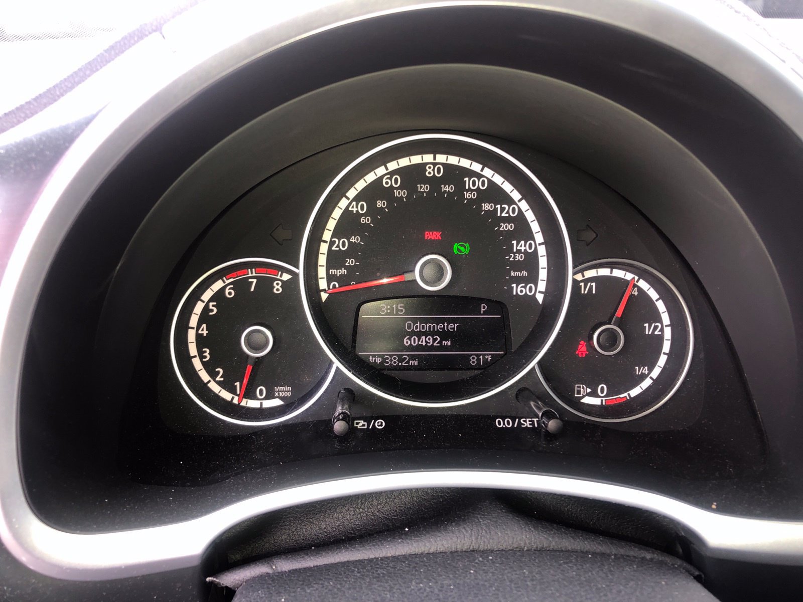 Used 2013 Volkswagen Beetle R-Line FWD image 10