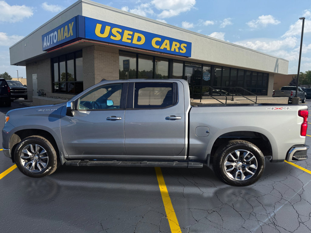 Used 2024 Chevrolet Silverado 1500 LT w/ Convenience Package II AWD/4WD image 8