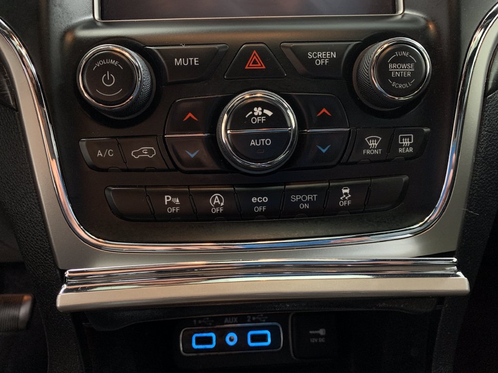Used 2018 Jeep Grand Cherokee Altitude AWD/4WD image 27