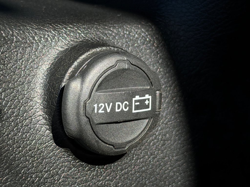 Used 2021 Jeep Wrangler Unlimited Sahara AWD/4WD image 25