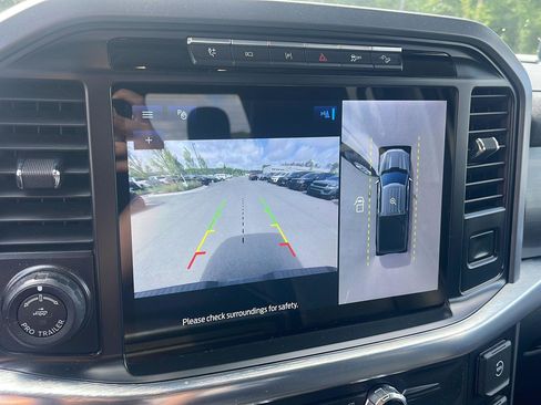 Used 2021 Ford F150 Lariat w/ Equipment Group 502A High AWD/4WD image 18