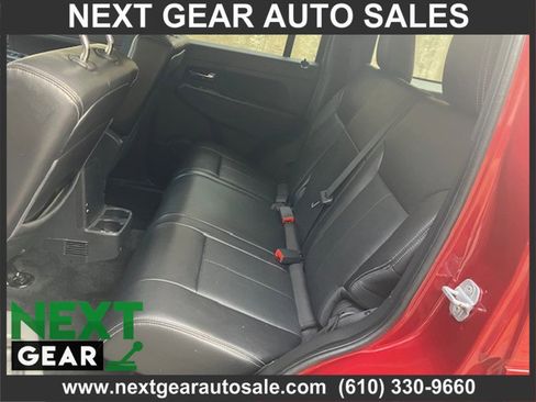 Used 2012 Jeep Liberty Sport image 6