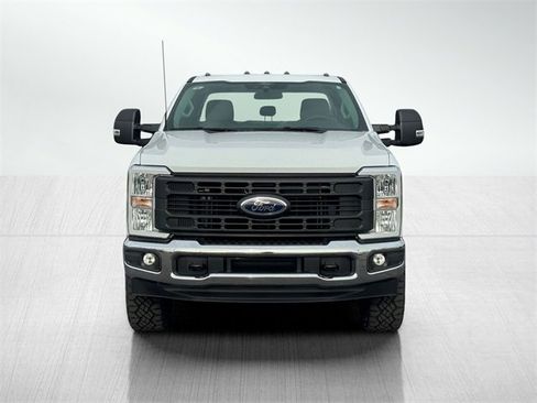 New 2026 Ford F350 XL w/ XL Off-Road Package image 2