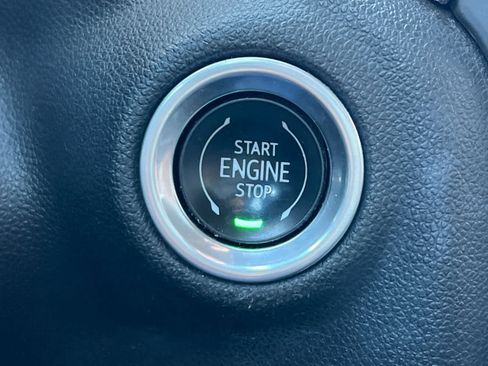 Used 2021 GMC Sierra 1500 SLT w/ SLT Convenience Package image 21