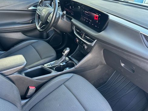 Used 2024 Buick Encore GX Preferred FWD image 16