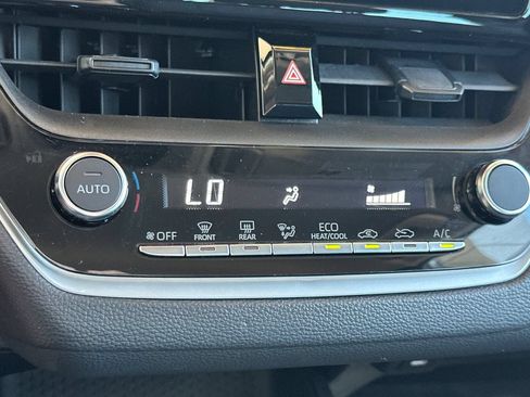 Certified 2023 Toyota Corolla LE FWD image 23