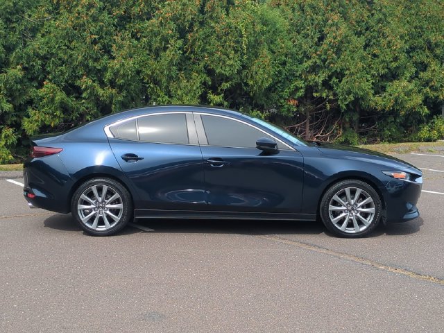 Used 2021 MAZDA MAZDA3 s AWD/4WD image 2