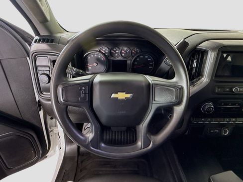 Used 2022 Chevrolet Silverado 1500 W/T w/ Trailering Package image 13