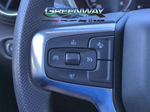 Used 2025 Chevrolet Blazer LT AWD/4WD image 26