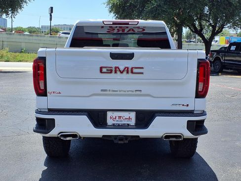 Used 2025 GMC Sierra 1500 AT4 AWD/4WD image 7