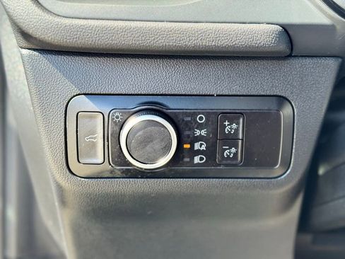 Used 2023 Ford Escape ST-Line w/ Tech Pack #1 AWD/4WD image 21