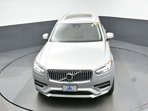 Used 2023 Volvo XC90 B5 Plus w/ Protection Package Premier image 19