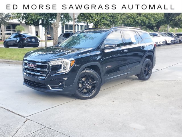 Used 2024 GMC Terrain AT4 AWD/4WD image 1