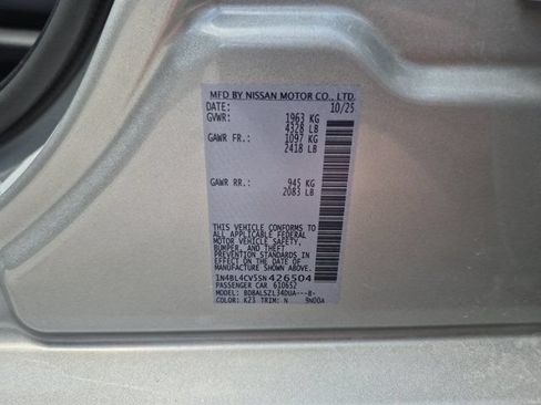 Used 2025 Nissan Altima 2.5 SR FWD image 34