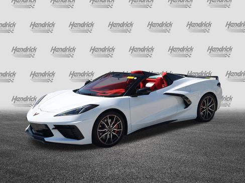 Used 2023 Chevrolet Corvette Stingray Premium Conv w/ Z51 Performance Package image 5