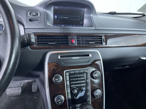 Used 2012 Volvo XC70 T6 Premier Plus image 18