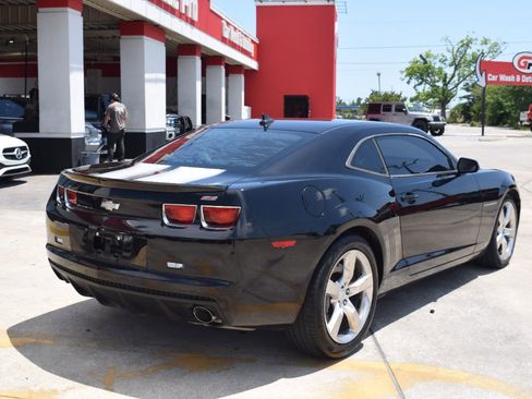 Used 2010 Chevrolet Camaro SS w/ RS Package RWD image 4