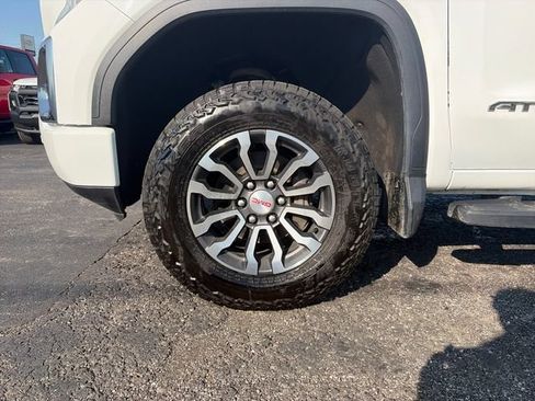 Used 2019 GMC Sierra 1500 AT4 w/ AT4 Premium Package AWD/4WD image 26