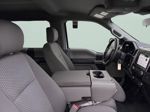 Used 2019 Ford F150 XLT image 45